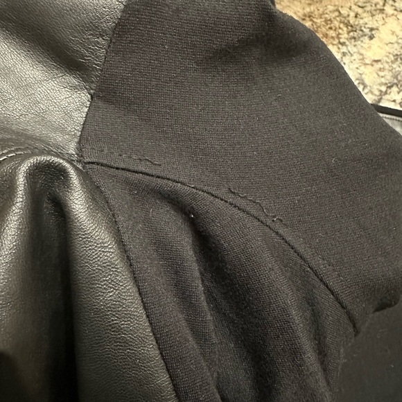 Paige Leather Stretchy Pants Leggings Size Small - Picture 9 of 11